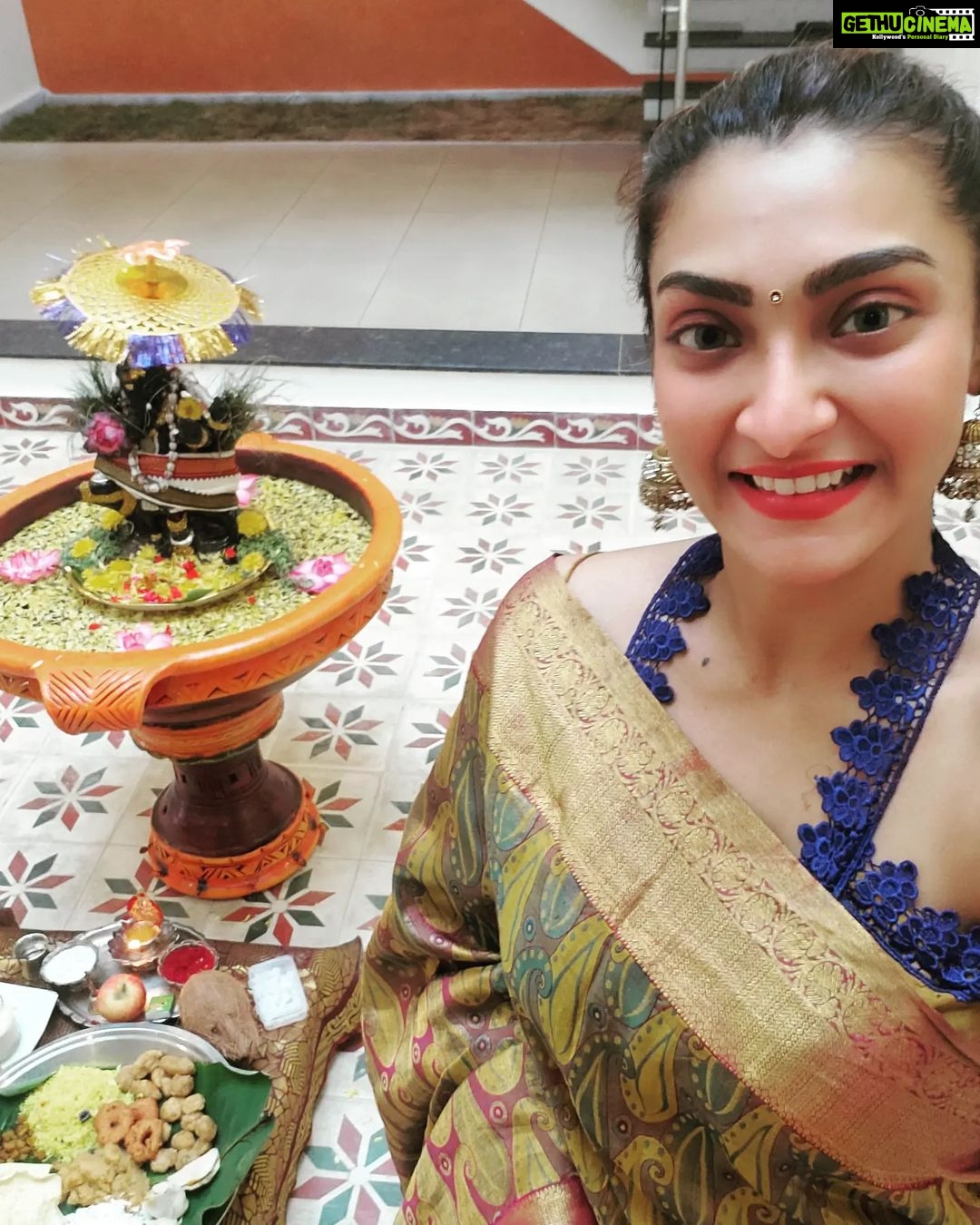 Akshara Reddy Instagram - Happy vinayaka chaturthi guys.. 🤗🤗🤗🤗