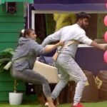 Akshara Reddy Instagram – Nothing brings me more happiness than being recognized by my fans for all the hard work that i put in the bigboss house. 
Yes what seems like a task, is a lot more than that.. I have had several bruises & cuts.. but its totally worth it.. 

Shoutout to all the women .. those who think they are any less than a man, no your not. We are no less . 💪🏻💪🏻 

Thank you for always showering me with love. When people around me were laughing during many of these tasks, am glad some of you recognized the hard work put in. 🙏🏻🙏🏻 

Video Edit by sundar @akshara_varun__fanpage 

#Akshara #aksharareddy #aksharabiggboss #bigbosss5tamil #biggbosstamil #taskqueen #fitnessqueen #fitness #boxing #boxingtraining #beautyqueen #womenpower #strength #biggboss #guggu #guggupapa #fitnessalways #fitlife #fitnessfirst #loveyourself