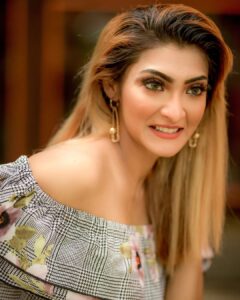 Akshara Reddy Instagram - Mua: @contourbynaveena 
Hairstyle: @sita_makover
Photographer: @camerasenthil 

#Akshara #aksharabiggboss #Aksharareddy #guggupapa #taskqueen #guggu #biggboss5tamil #biggbosstamil #biggboss #beautyqueen #Fashion #shoots #getfitwithakshara