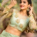 Akshara Reddy Instagram - Happy Women's day guys...🧡🧡 Feel beautiful, everyday! Shine on , always 💎 Makeup - @pavash_ , @yolo.offl Hair - @mani_stylist_ Jewellery- @konikajewellery Costume: @mabia_mb Assisted by - @mahasacademy students Photographer - @camerasenthil Location- @somersetchennai Organized by @rrajeshananda #Akshara #aksharareddy #aksharabiggboss #taskqueen #fitnessqueen #beautyqueen #beautypageantwinner #internationalbeautypageant #guggu #guggupapa #bigbosss5tamil #biggbosstamil #bigboss #getfitwithakashra #fitnessfriday #womensday #strongwomen #instareels #instareelsindia #actor #model #modelshoot