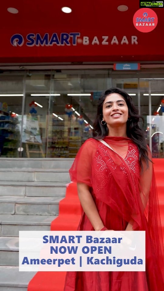 Alekhya Harika Instagram - India's Largest Savings Bazaar is NOW OPEN at Ameerpet & Kachiguda I experienced this 1 Lac + Sq. Ft store in Hyderabad and shopped for my home, with products ranging from groceries, home and kitchen needs, apparel and more. And everything was at the lowest price with best savings. Visit 📍 Old Gold Spot 24 Carat Building, Ameerpet, Hyderabad 📍Maheshwari parameshwari Towers, Kachiguda #SMARTBazaar #SMARTBazaarLaunch #SMARTBazaarHyderabad #Hyderabad #reels