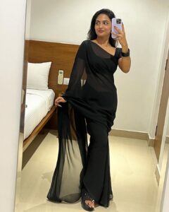 Alekhya Harika Instagram - Swipe 👉🏻

Oh wait , may be you can dedicate a song 🎵 😉
Outfit: @navya.marouthu thanks for the last minute savage 🫶🏻🫂