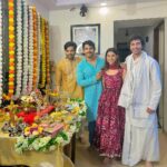 Alice Kaushik Instagram - “May the divine presence of Ganesha fill your home with love and positivity.” “Ganpati Bappa Morya! #reunion #ganpatibappamorya #ganpati #ganpatifestival #pandyastore #ganpatibappa Mumbai - मुंबई