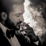 Aly Goni Instagram - “Koi lafzon ke liye baitha raha, Kisi ne aankhein padh li “. ~ Jaun Elia 🚭