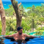 Aly Goni Instagram - “It’s you.. Because no one else make sense” 😝 @centaragrand_phuket @journeyrouters #centaragrandphuket #travelWithJR Centara Grand Beach Resort Phuket