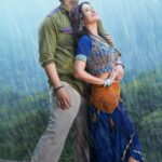 Aly Goni Instagram - Love’s Symphony in Rainy Harmony🌧️❤️ #SawaanAaGaya Releasing 25th August #tseries #BhushanKumar @tseries.official @nehakakkar @rohanpreetsingh @samayofficial_ @jasminbhasin2806 @videobrainsofficial @sagar_dasofficial