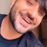 Aly Goni Instagram - “Kive gurbat vich rehke bhi khush reha janda” 🫶🏻 yeh lines seedha💘 #allahdebandeya
