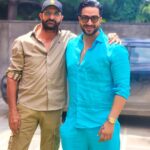 Aly Goni Instagram – Kashmirrr dump lelo guysss 🥸