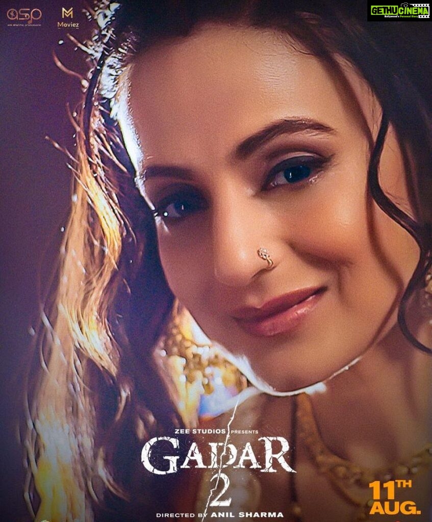Ameesha Patel Instagram - And here it finally is !!! SAKINA POSTER !!!!!!!! The sweetest surprise for all my darling fans !!!! 💖💖💖💖💖