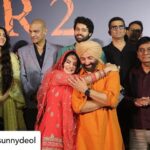 Ameesha Patel Instagram - Posted @withregram • @iamsunnydeol Memorable moments from #Gadar2Trailer Launch How did you like the trailer , comment your favourite moments. Thank you all for your love to #TaraSingh , see you in cinemas on 11th August