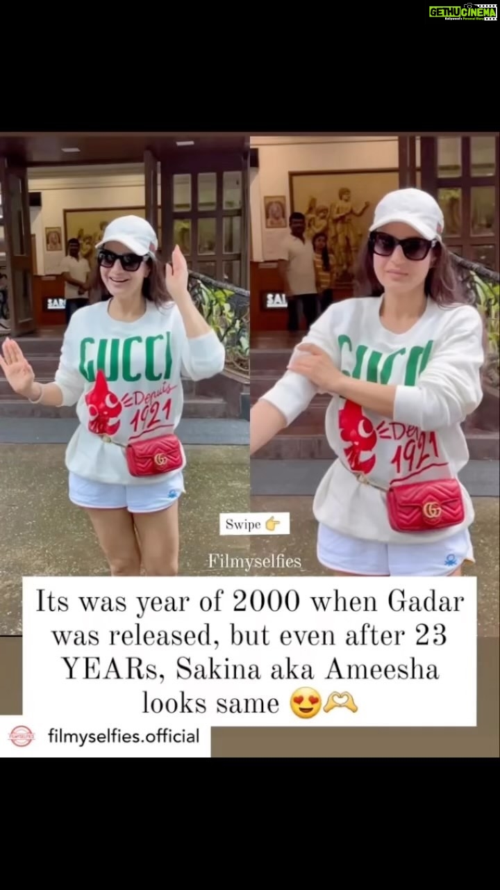 Ameesha Patel Instagram - Posted @withregram β’ @filmyselfies.official Its was year of 2000 when Gadar was released, but even after 23 YEARs, Sakina aka Ameesha looks same ππ«Ά What a STUNNING way to interact with pap π«Άπ . . . . #ameeshapatel #gadar #gadar2 #sunnydeol #bollywood #bollywoodactress #mumbaifood