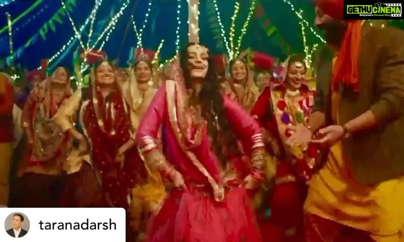 Ameesha Patel Instagram - Posted @withregram • @taranadarsh TARA SINGH - SAKINA - ‘GADAR 2’: THE MAGICAL CHEMISTRY WORKS WONDERS AT THE BO… #Gadar2 #SunnyDeol #AmeeshaPatel #AnilSharma #ZeeStudios. @iamsunnydeol