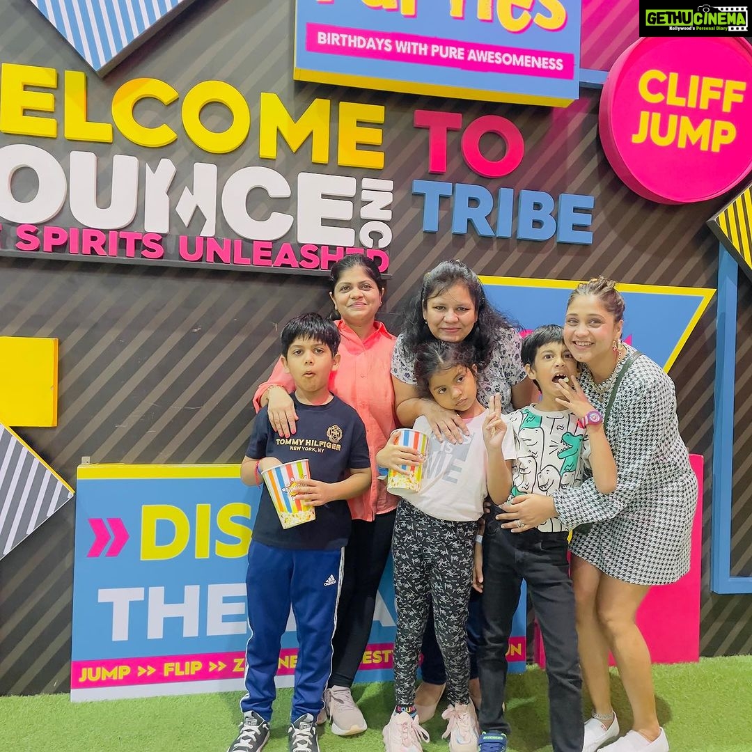 Amrapali Gupta Instagram - Besties @natureslovein #friendship #friends #kids #love #bounce