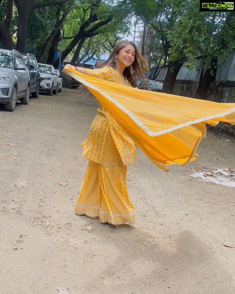 Amrapali Gupta Instagram - “Embrace the divine within and let Krishna's grace guide your path.” Happy Janmashtami 🪈🦚 Wearing: @nehamtaonline @socialsbyshi Mumbai, Maharashtra