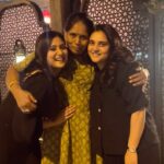 Amrutha Iyengar Instagram – Aaaand this happened!!! My two inspirations in one frame ♥️ @divyaspandana love you the most♥️ thank you for the wonderful evening ♥️