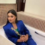 Amrutha Iyengar Instagram – Girl, do it for you.

Designed by @chandangowda_official 
Styled by @itmeshachinaheggar 
MUA @themakeupcompanymysore @priyanka_prabhudev 
Hair @makeover_by_praveen 
#siima2022 #day2 @siimawards JW Marriott Hotel Bengaluru
