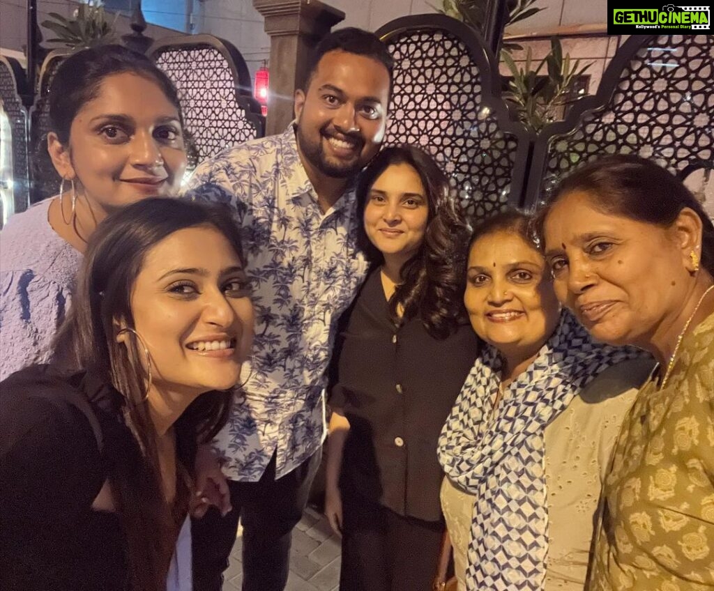 Amrutha Iyengar Instagram - Aaaand this happened!!! My two inspirations in one frame ♥️ @divyaspandana love you the most♥️ thank you for the wonderful evening ♥️