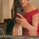 Amrutha Iyengar Instagram – We’re all stories in the end ✨ 

Thanks for creating this look @themakeupcompanymysore @priyanka_prabhudev muaaah♥️

And what a lovely piece is this @the_jewel_box_rental_jewellery Royal Orchid Brindavan Garden, Mysore