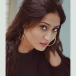Amrutha Iyengar Instagram – Eyes talk ✨

PC : @suhas_sapthagiri