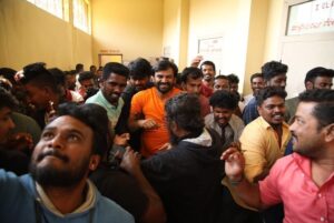 Amrutha Iyengar Instagram - ಧನ್ಯವಾದಗಳು ಮಳವಳ್ಳಿ❤️

#BadavaRascal

@amrutha_iyengar @dir_shankarguru @vasuki_vaibhav_ @preethaj @dr.bhushana @poornamysore @muralishankark @niranjan_2071 @raju.rba @krgstudios @karthik_krg @yogigraj @daalipictures @krg_connects @aanandaaudio