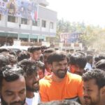 Amrutha Iyengar Instagram - Thank you chennapatna ♥️ #badavarascal @Dhananjaya_ka @Dir_shankarguru @Vasuki_vaibhav_ @Preethaj @Dr.bhushana @Poornamysore @Muralishankark @Niranjan_2071 @Raju.rba @KRGstudios @Karthik_krg @Yogigraj @Daalipictures @KRG_connects @Aanandaaudio Channapatna