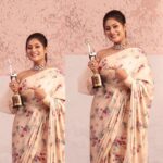 Amrutha Iyengar Instagram – Siiima day 1 ♥️

Wearing @ramya_katta_couture 
Styled by @memsahib_byshachinaheggar 
Pc @venketramg 
MUA @priyanka_prabhudev @themakeupcompanymysore 
Hair @makeover_by_praveen
Jewellery @kushalsfashionjewellery