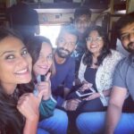Amrutha Iyengar Instagram - Train journey with team #windowseat @isheetalshetty @nirupbhandari @sanjanaa_anand @jack_manjunath_