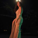 Amyra Dastur Instagram - Night lights ✨ . . . Wearing @mani.bhatiaofficial for the #chidiyandachamba promotions 🕊️ . Styled by @thenanditakohli Assisted by @_bavleensethi MUA @makeupbysoniakrishna Chandigarh, India