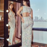 Amyra Dastur Instagram - And so it begins! Wearing @amaare.in for the Bambai Meri Jaan Trailer launch! Have you watched the trailer? (Link in Bio) . . . Styled by @richamehta1990 Earrings @ut_jewellery_by_harveen Rings @goldenwindow Hair @mugshotbyzeba MUA @niyati_kothari Shot by @dieppj . . . #bambaimerijaan #amazon #amazonprime #excelentertainment #newseries #hindiseries #webseries #newshow Taj Lands End, Mumbai