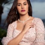 Amyra Dastur Instagram - Amyra Dastur speaks about her upcoming projects. She is currently focusing on a female centric film that released on the 13th of October called “Chidiyan Da Chamba”. A slice of life, college comedy/drama film called ‘Furteela’, starring Amyra Dastur will also be releasing in the early 2024s. It’s been directed by Amar Hundal and stars Amyra Dastur and Jassi Gill. "Both films are different and unique in their own way," says Amyra. "It’s fun to go from one genre to the other because I never want to give anyone a chance to stereotype me." . Actress - Amyra Dastur @amyradastur Magazine - L’utopia Magazine @lutopiamagazine  Founder/Editor-in-chief - Aparajita Jaiswal @davis_griffo Co-founder - Rahul Kumar @thewildstallion.in . Outfit: @kalighataindia Jewellery: @solitairiodiamonds . Photographer: Akshay Chavan @akshayphotoartist Stylist : Kishan Pandya @krishi1606  Makeup and Hair: Zeba Sherifff @mugshotbyzeba Photo Editor: Harry @hqbe_retouch Videographer: @dream_moments__  Interview: Aparajita Jaiswal @davis_griffo  Location - @holidayinnmumbai  . . . . #lutopiamagazine #amyradastur #bollywood #celebrity #tollywood #bhfyp #beauty #celebritycover #magazinecover #cover #magazine #actress #celebrity #press #media #coverstory #feature #publish #lutopia #lutopiamagazine #model Holiday Inn Mumbai International Airport
