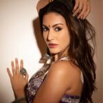 Amyra Dastur Instagram - In an exclusive chat with L'utopia Magazine, Amyra Dastur @amyradastur, speaks about her journey in the entertainment industry and her most memorable moments. "From my early days, auditioning, up until today, I've overcome challenges, learned valuable lessons and grown as an artist. I think each shoot, each scene has something memorable one take from it. My most recent memory is from the sets of Bambai Meri Jaan, the scene where Pari screams at Dara on the road. It’s such a cute scene and the situation itself is quite funny. I was so nervous before that scene because I knew if it wasn’t balanced with the right pint of frustration but also the right amount of love and warmth, it would’ve come out terribly" . Actress - Amyra Dastur @amyradastur Magazine - L’utopia Magazine @lutopiamagazine  Founder/Editor-in-chief - Aparajita Jaiswal @davis_griffo Founder - Rahul Kumar @thewildstallion.in . Outfit: @ashnavaswaniofficial Jewellery: @womencode.in . Photographer: Akshay Chavan @akshayphotoartist Stylist : Kishan Pandya @krishi1606  Makeup and Hair: Zeba Sherifff @mugshotbyzeba Photo Editor: Harry @hqbe_retouch Videographer: Jaydeep Solanki @dream_moments__  Interview: Aparajita Jaiswal @davis_griffo  Location - @holidayinnmumbai  . . . . #lutopiamagazine #amyradastur #bollywood #celebrity #tollywood #bhfyp #beauty #celebritycover #magazinecover #cover #magazine #actress #celebrity #press #media #coverstory #feature #publish #lutopia #lutopiamagazine #model Holiday Inn Mumbai International Airport