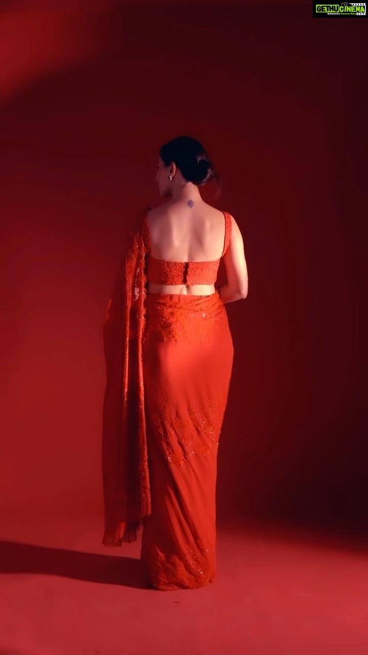Amyra Dastur Instagram - Painting the town RED ♥️ . Wearing @premyabymanishii Earrings @preciouscollectionjewellounge Ring @karishma.joolry Styled by @richamehta1990 Hair @lakshsingh__ MUA @miimoglam Shot by @anups_