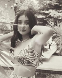 Anchal Sahu Instagram - All we have is now💚🌿

Wearing @nore21_in