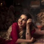 Angana Roy Instagram - Maa'er shari Direction - @sinhakounteya ❤️ Scenography and sets - @oiendrilaraykapur Photographers - @snehadeepdas @pandeyrana @nilayan.jpeg Location - @melrosegardens.kol Makeup - @makeupartist.samrat Accessories - @bhramori.roy #maayer #saree #ethnicwear #ethniclook #lookoftheday #saturday #postoftheday #setdesign #laalpaarshadasaree #newpics #moodpost #moodshots #septemberissue #indianattire #lovefromA