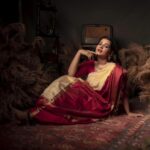 Angana Roy Instagram - Maa'er shari Direction - @sinhakounteya ❤️ Scenography and sets - @oiendrilaraykapur Photographers - @snehadeepdas @pandeyrana @nilayan.jpeg Location - @melrosegardens.kol Makeup - @makeupartist.samrat Accessories - @bhramori.roy #maayer #saree #ethnicwear #ethniclook #lookoftheday #saturday #postoftheday #setdesign #laalpaarshadasaree #newpics #moodpost #moodshots #septemberissue #indianattire #lovefromA