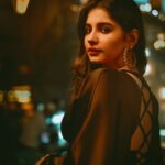 Angana Roy Instagram - Lemme stop you there 📸 @susmita_sil . . . #wednesday #postoftheday #shooting #stills #bts #moments #chic #lookbook #lookoftheday #wednesdays #loveforblack #laceback #lightandshadow #lovefromA