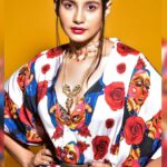 Angana Roy Instagram - Unfazed. Stylist - @debusbydebashis Photography -@tanmoy_adhikary @sutapamondal Makeup - @makeupartistaaryaa_64 Hair - @sontai_sontai1111 #newpost #newlook #photosoftheday #designerwear #abstract #thursday #thursdayvibes #artsy #lookbook #lookoftheday #fashionshoot #lovefromA