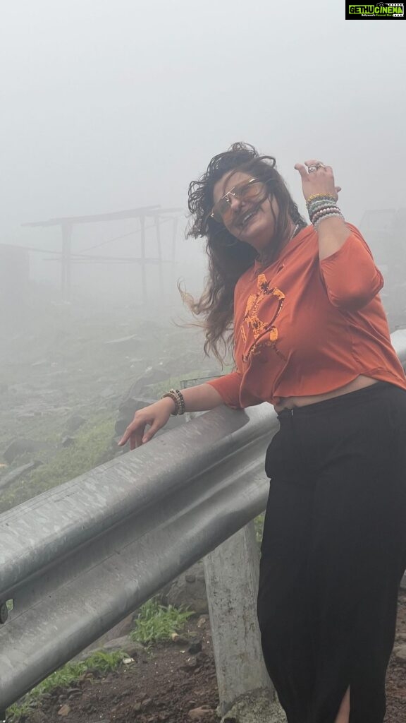 Anisha Hinduja Instagram - Chasing raindrops, catching dreams, and dancing through foggy memories✨#nofilter #livelife #cherish #holidays #familylove ❤️🩷💙🩵🧿