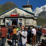 Anisha Hinduja Instagram - My dream comes true #kedarnath darshan #harharmahadev🙏 #shiva #divine #bliss #solitude #marvel #universe #soul #awakening #🙏 #❤️❤️❤️ #gratitude #reelinstagram Kedarnath Temple-केदारनाथ मंदिर