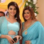 Anisha Hinduja Instagram - It's your birthday today @nzoomfakih 💐🎈 and I wish the very best for you in life. Stay blessed and happy always ❤️🌟 More #power to u 💖 #amazing #girl #beautifulinsideandout #birthday #wishes