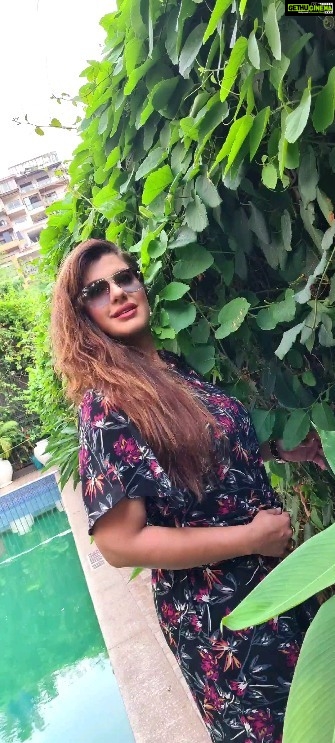 Anisha Hinduja Instagram - Whatever is good for your soul #❤️ #💯 #live #unwind #cherish #seek #instagood #instagram #me