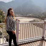 Anisha Hinduja Instagram - Flowing in my veins, echoing in my soul .. #RiverLife #harhargange #himalayas #rishikesh #traveldiaries #divineguidance #❤️ Rishikesh ऋषिकेश
