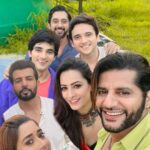Anita Hassanandani Instagram - Inspite of the fun and happiness you see in this reel we are sad deep deep down… we will miss each other so much but most importantly we will miss entertaining you….❤️ #humrahenarahehum what a team we made, #toinfinityandbeyond