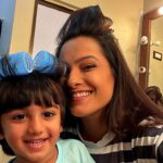 Anita Hassanandani Instagram – Cutest visitor on the sets of #humrahenarahehum 
When work mode turns to HAPPYMODE 🥰