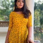 Anjali Rao Instagram - तेरे दिल में मेरी सांसों को पाना मिल जाए... तेरे इश्क में मेरी जान फना हो जाए... ♾ #trending #viral #instagram #love #explorepage #explore #instagood #fashion #follow #tiktok #like #likeforlikes #followforfollowback #photography #india #trend #instadaily #memes #music #style #trendingnow #reels #foryou #likes #photooftheday #model Nilamel, Kerala, India