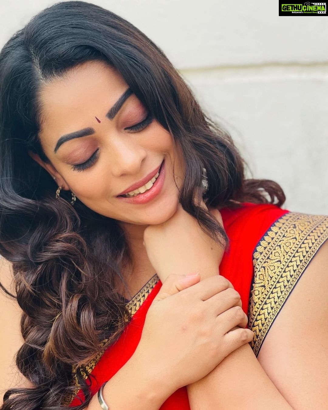 Anjali Rao Instagram - ♾ PC : @_manve_surendran_ #trending #viral #instagram #love #explorepage #explore #instagood #fashion #follow #tiktok #like #likeforlikes #followforfollowback #photography #india #trend #instadaily #memes #music #style #trendingnow #reels #foryou #likes #photooftheday #model #beautiful #bollywood #tollywood #bhfyp #instagram Nilamel, Kerala, India
