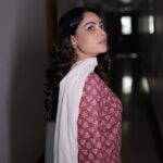 Anjali Rao Instagram - ♾ Photographer: @lumina_wedding_company , @anshad_jaleel_rawuther #trending #viral #instagram #love #explorepage #explore #instagood #fashion #follow #tiktok #like #likeforlikes #followforfollowback #photography #india #trend #instadaily #memes #music #style #trendingnow #reels #foryou #likes #photooftheday #model #beautiful #bollywood #tollywood #bhfyp #instagood Kochi, India