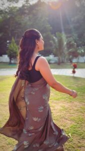 Anjali Rao Instagram - ♾ VC : @_manve_surendran_ #trending #viral #instagram #love #explorepage #explore #instagood #fashion #follow #tiktok #like #likeforlikes #followforfollowback #photography #india #trend #instadaily #memes #music #style #trendingnow #reels #foryou #likes #photooftheday #model #beautiful #bollywood #tollywood #bhfyp #instagram