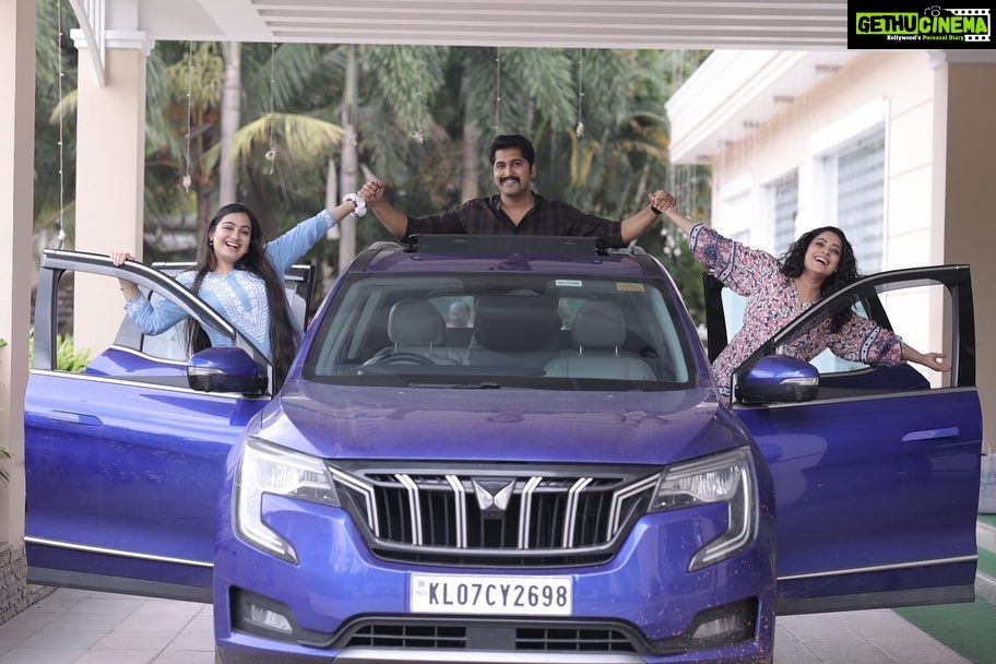 Anjali Rao Instagram - Friends with same mental disorder 😎 Photographer: @lumina_wedding_company #friendship #soul #soulmate #soulsisters #photoshoot #photography #casual #outing #friendshipgoals #instaphoto #instagood #positivevibes #life #love #picoftheday Chennai, India