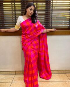 Anjali Rao Instagram - Eyes don’t lie ♾️

#fashionblogger #fashion #style #fashionista #fashionstyle #ootd #instagood #love #instafashion #model #instagram #photography #like #follow #photooftheday #beauty #styleblogger #blogger #beautiful #picoftheday #streetstyle #moda #instadaily #onlineshopping #likeforlikes #outfitoftheday #outfit #lifestyle #shopping #fashiondesigner